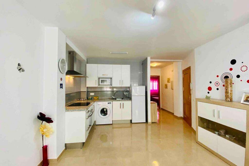 “Smile Nerja” Chic Apartment With Wifi, 4 Guests Экстерьер фото