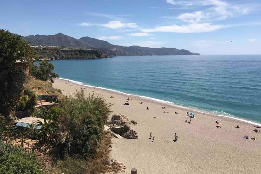 “Smile Nerja” Chic Apartment With Wifi, 4 Guests Экстерьер фото
